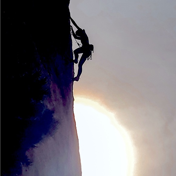 Meet your Posher, Kellie - Picture 2 of 5